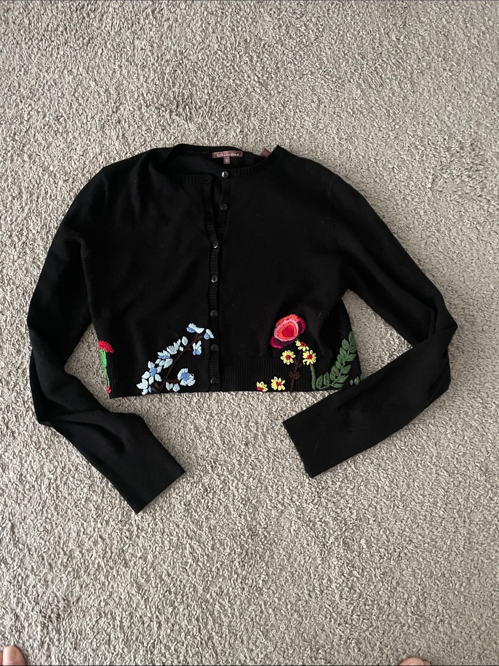 Short cute sweater